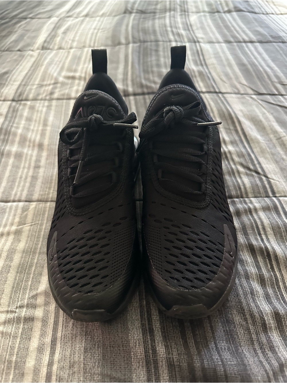 Nike Air Max 270